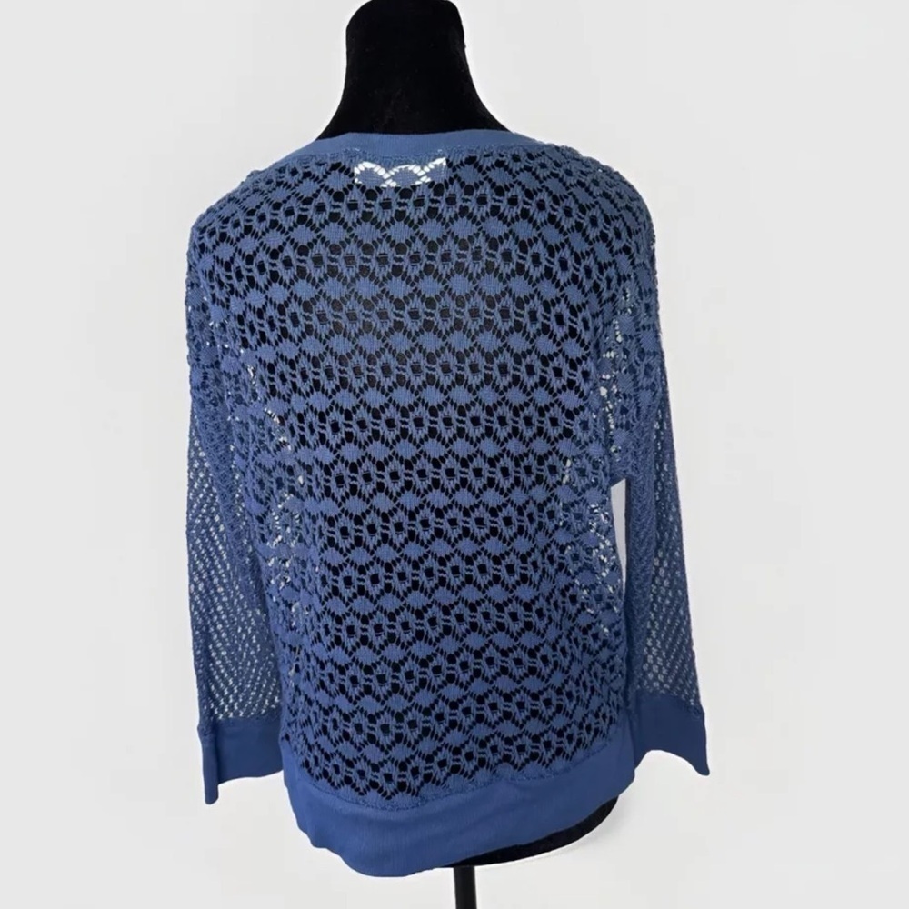 Abercrombie & Fitch Top L Blue Crochet Open Knit Boxy Festival Concert Beach EUC - Picture 2 of 6